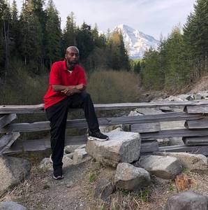 Meet your Posher, Stacy